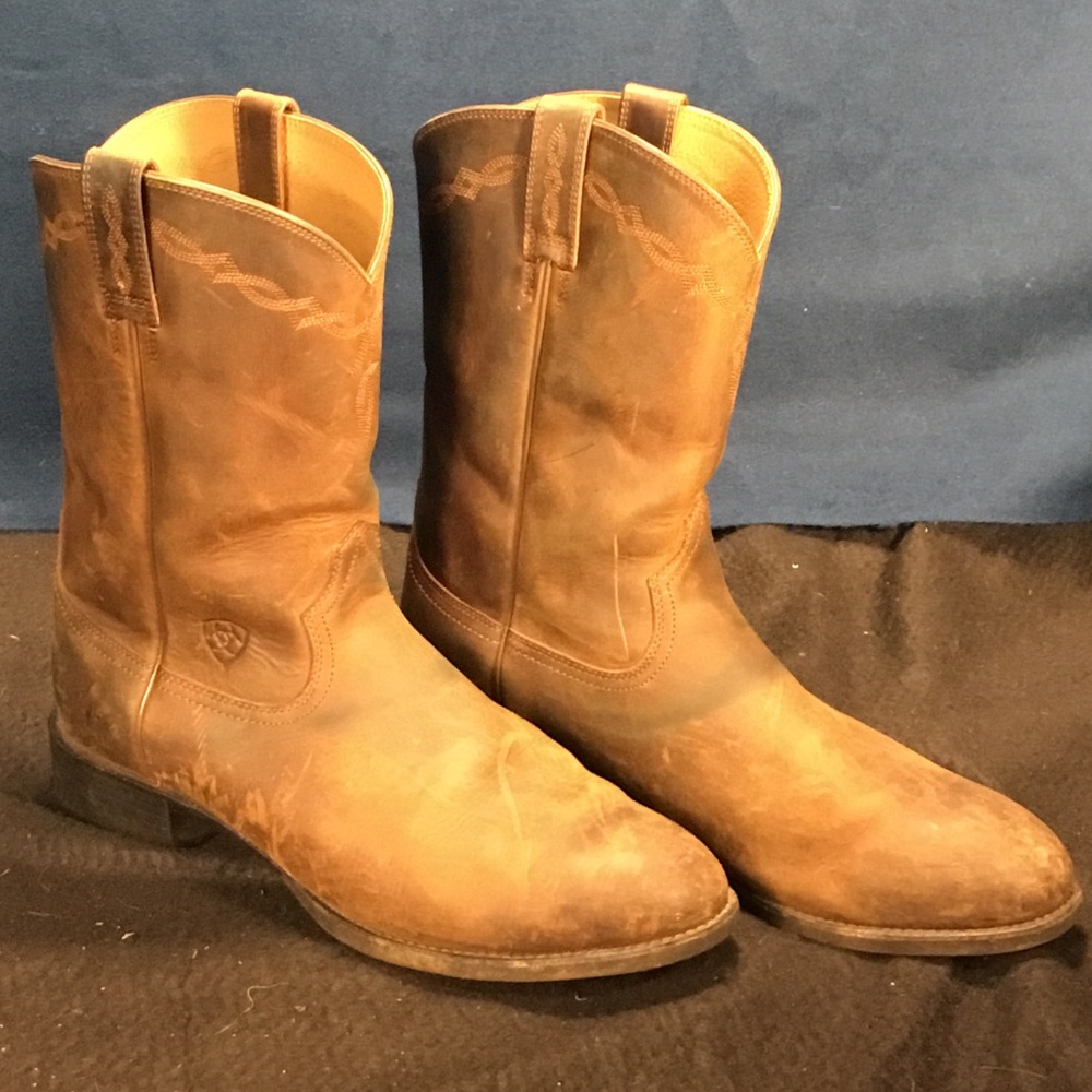 Ariat Heritage Series Roper
Style 10002284 35525
Almost new
Men’s 13D